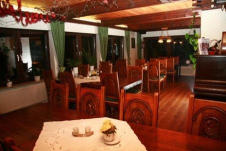 Hotel Waldterrasse Rengsdorf Eksteriør bilde